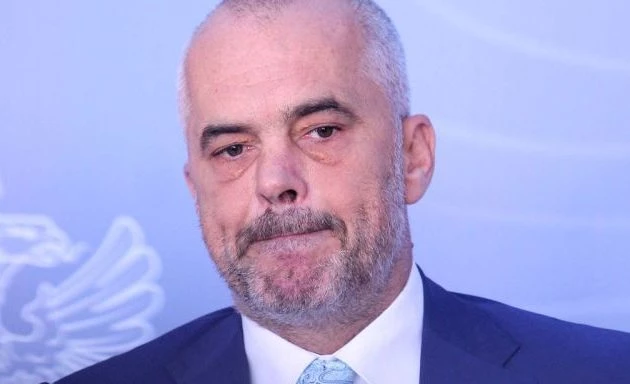 Μαζέψτε τον! Ο Ράμα πουλάει τρέλα: Εγώ επιδείνωσα τις σχέσεις με την Ελλάδα; Εγώ κάνω ό,τι μπορώ να τις φτιάξω